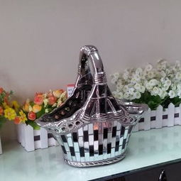 陶瓷镶玻璃镂空花篮摆件 点亮家居与商务礼赠的艺术之选